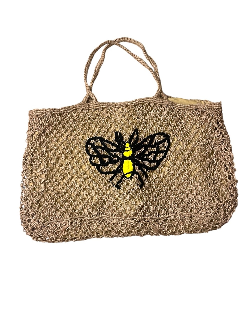 AMERICA & BEYOND WOVEN BEE MACRAME TOTE BAG Woven Bee Accent Tote Bag in Natural